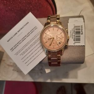 Micheal kors rose gold watxh